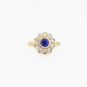 blue-sapphire-diamond-engagement-ring-style-2-0