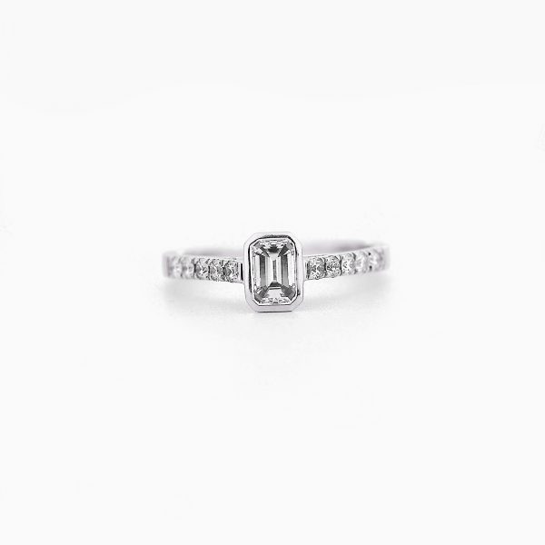 diamond-solitaire-engagement-ring-style-1-0