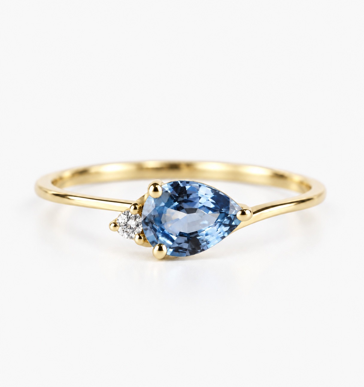 natural aquamarine engagement ring