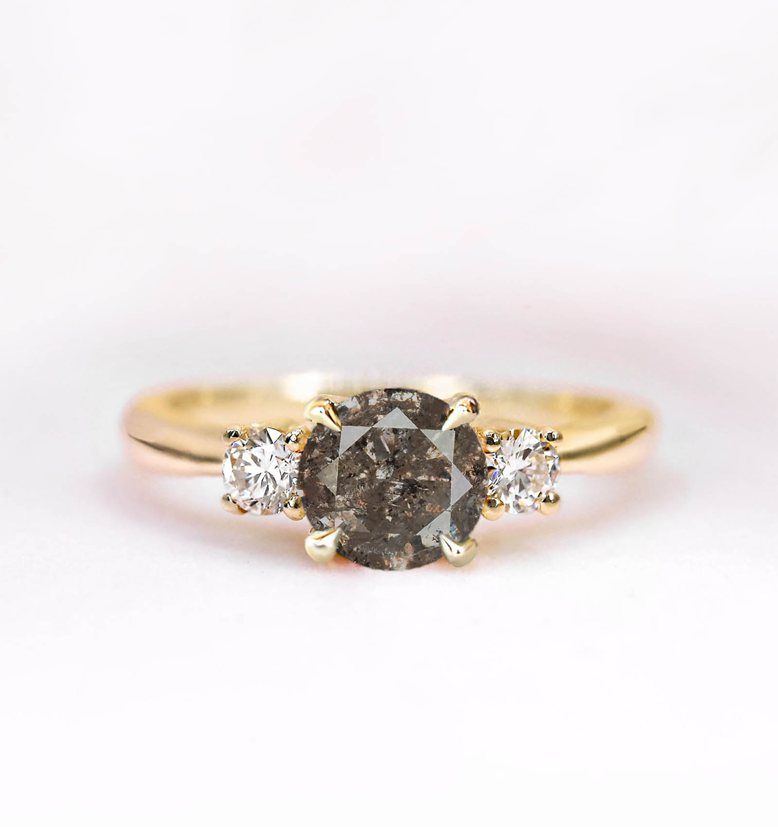 6mm Gray Diamond Ring in Yellow Gold - DIORAH JEWELLERS