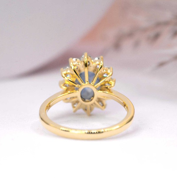 oval moonstone ring