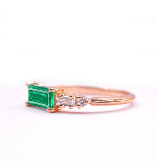 Square Cut Emerald Ring for her in rose gold