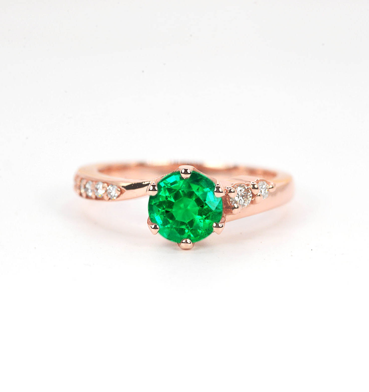 Art deco emerald ring in rose gold - DIORAH JEWELLERS