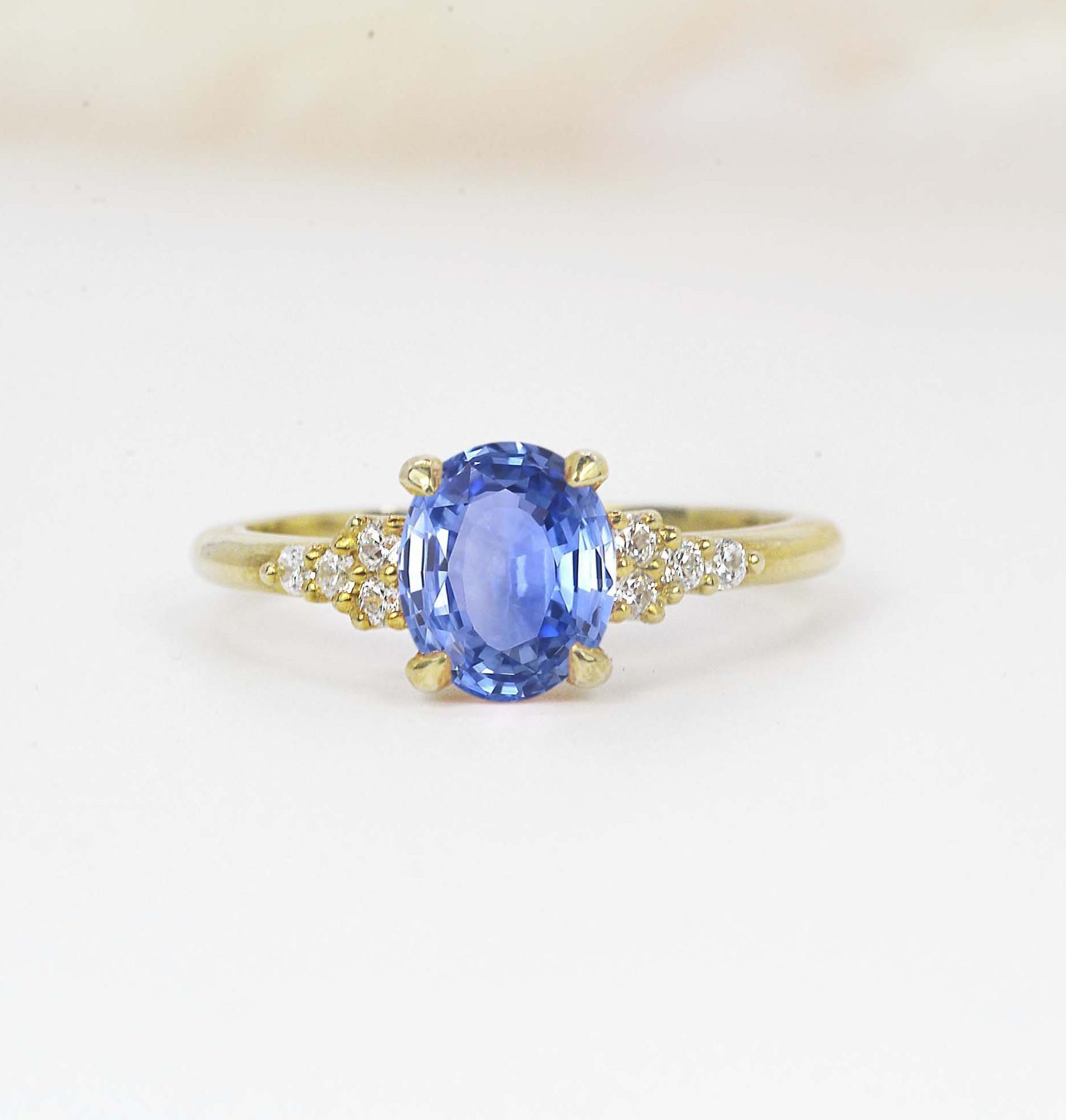 sapphire engagement ring