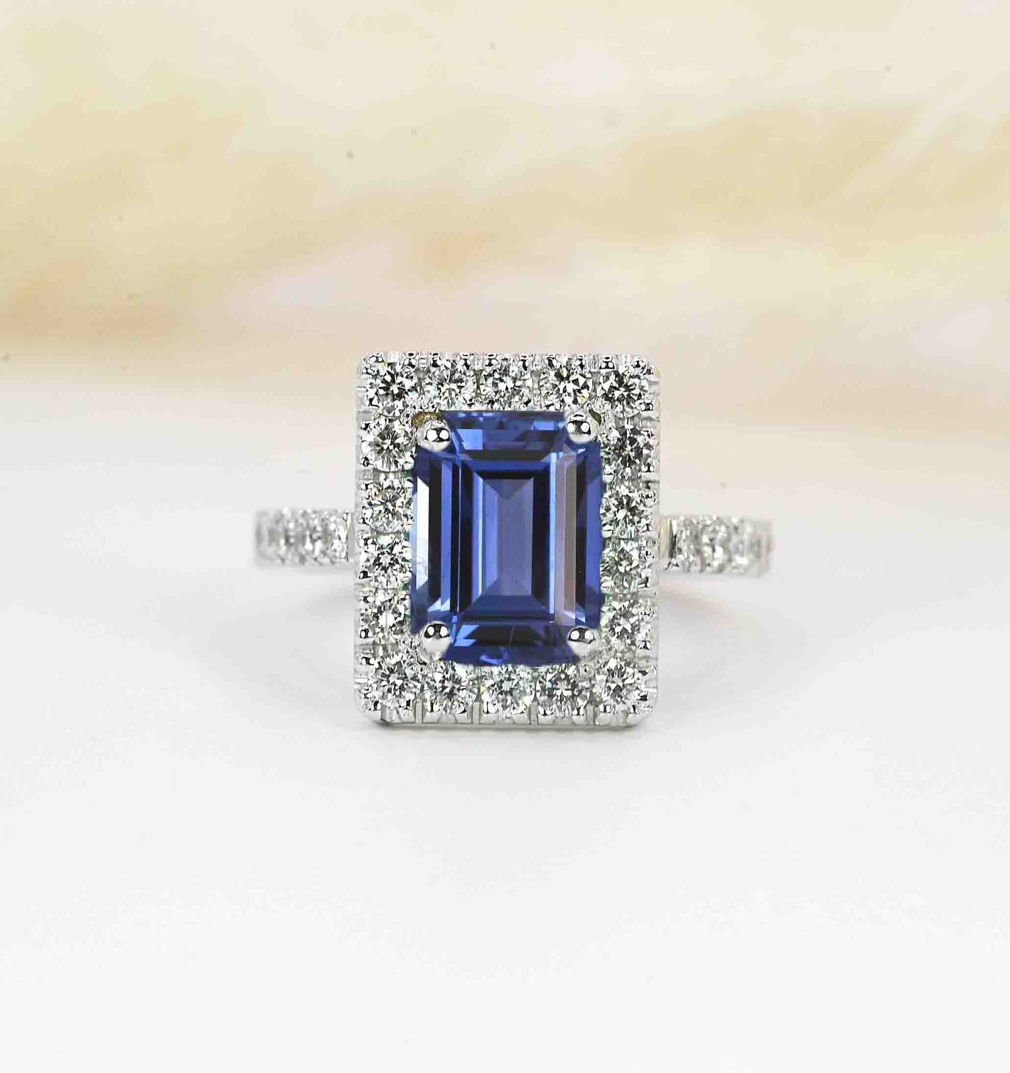 vintage blue sapphire ring