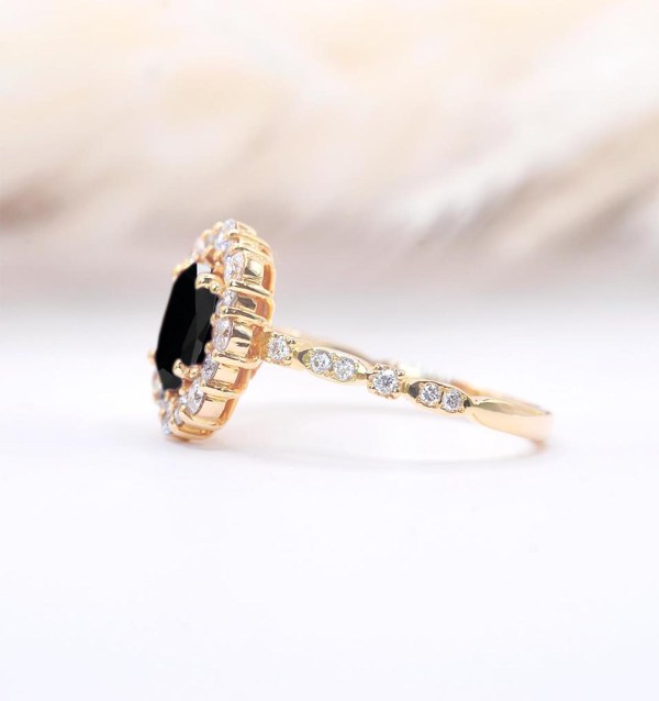 black diamond vintage ring