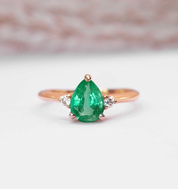 art deco emerald ring