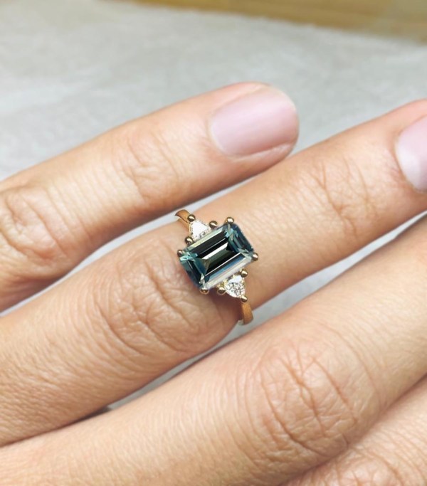 emerald teal sapphire ring