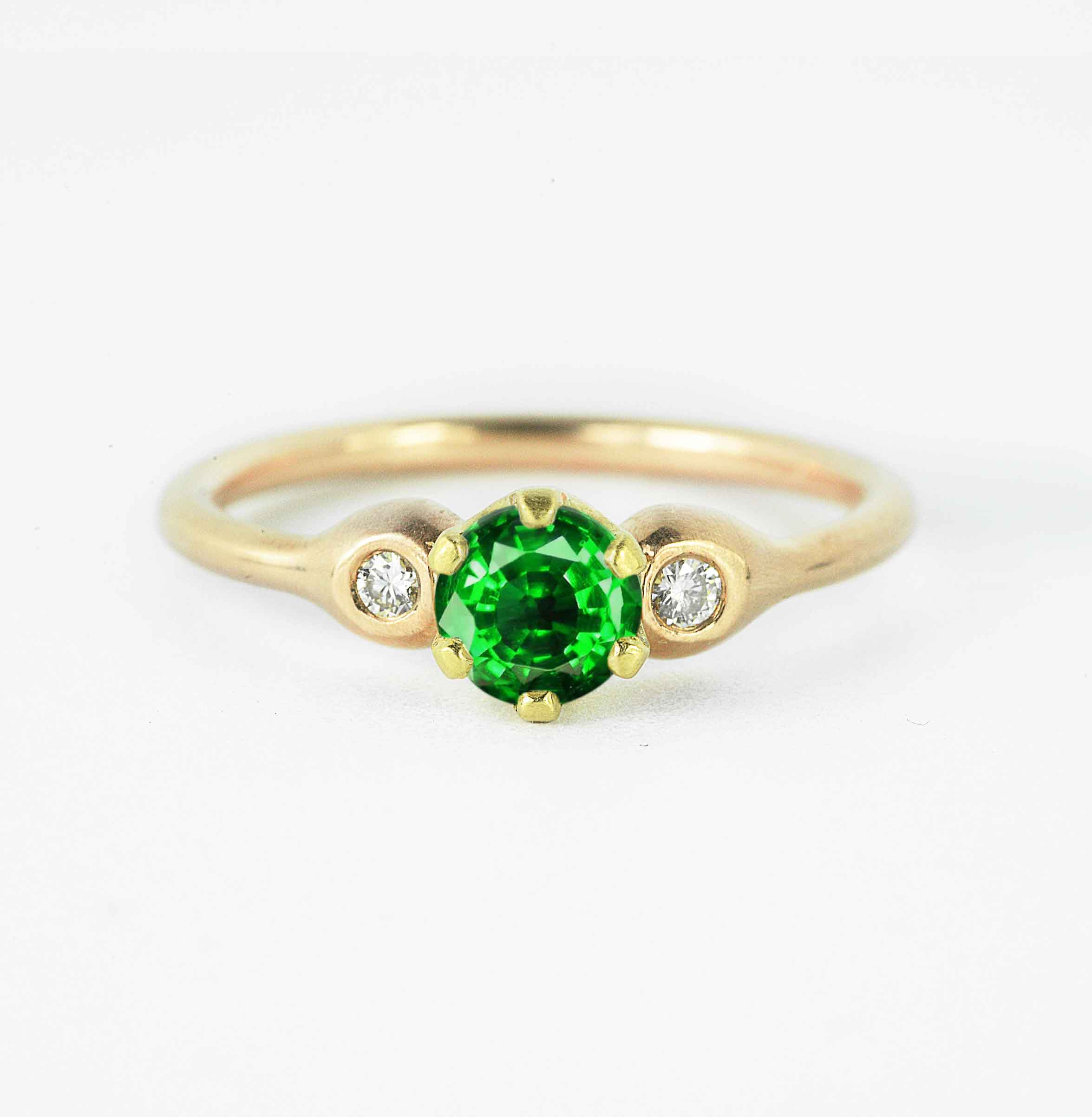green tsavorite yellow and rose gold ring