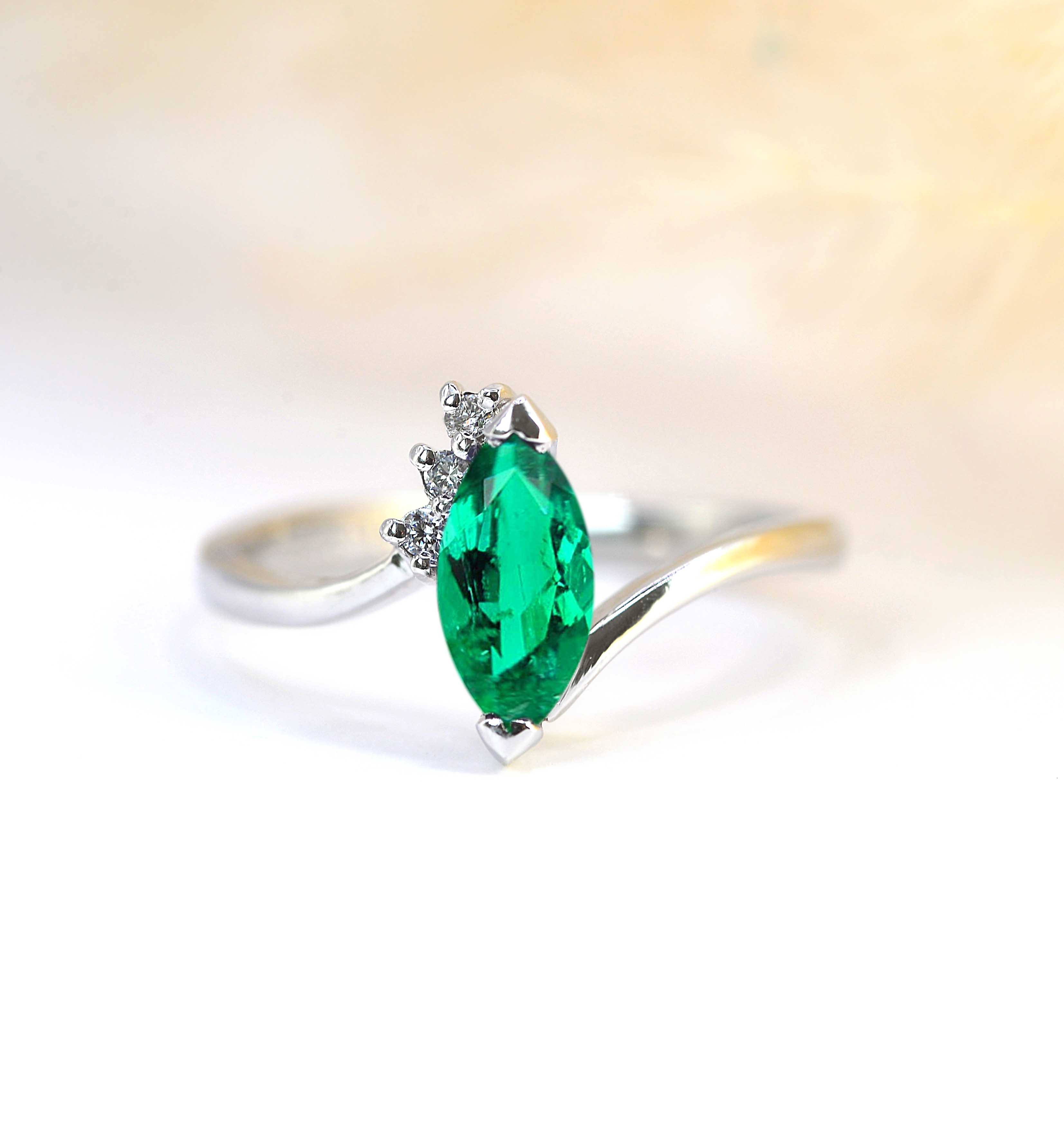 marquise emerald featuring art deco ring