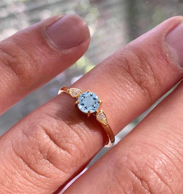 aquamarine and diamond dainty ring