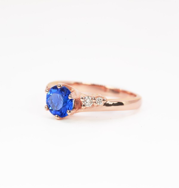 blue sapphire dainty ring in rose gold