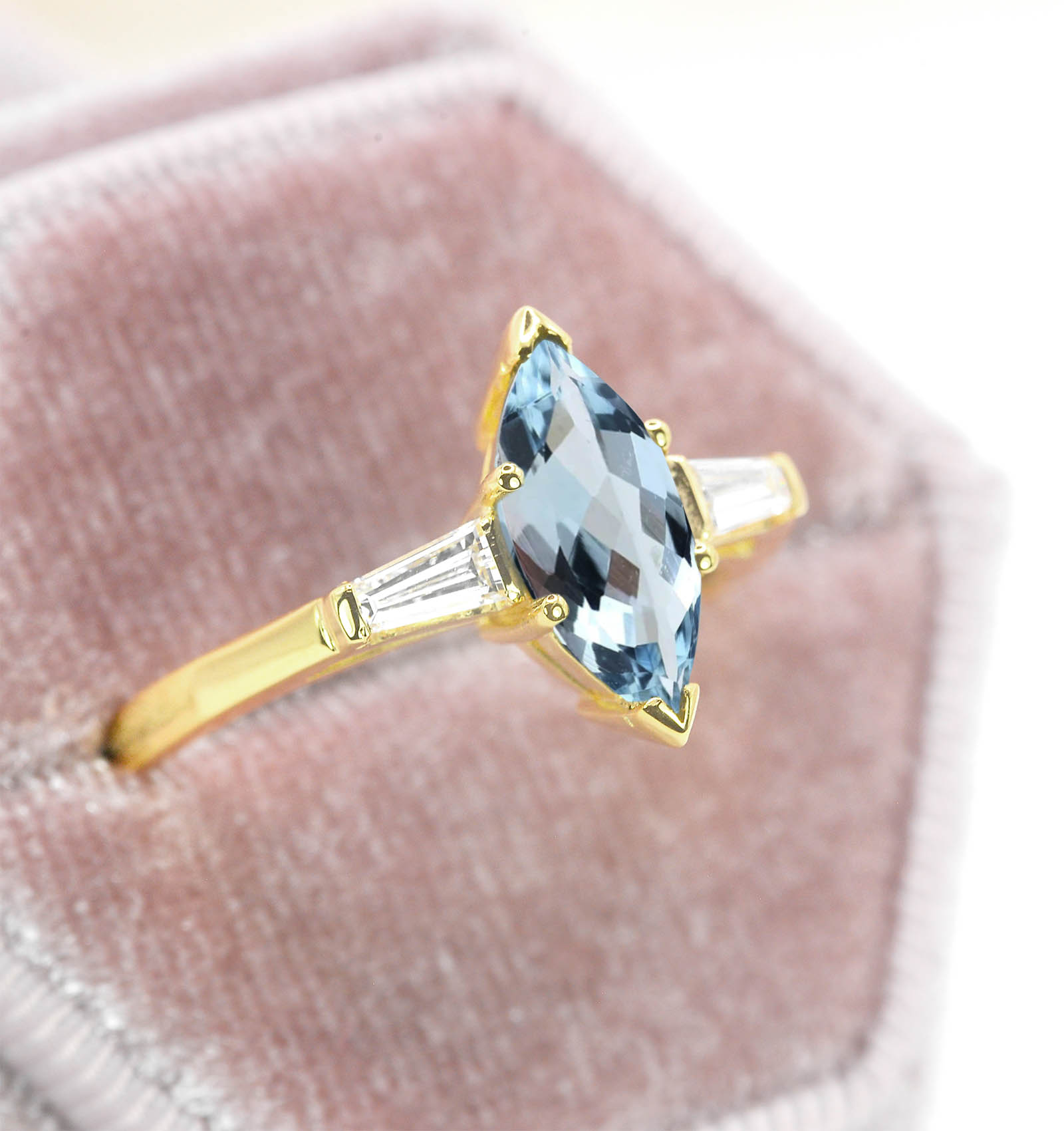 aquamarine engagement ring