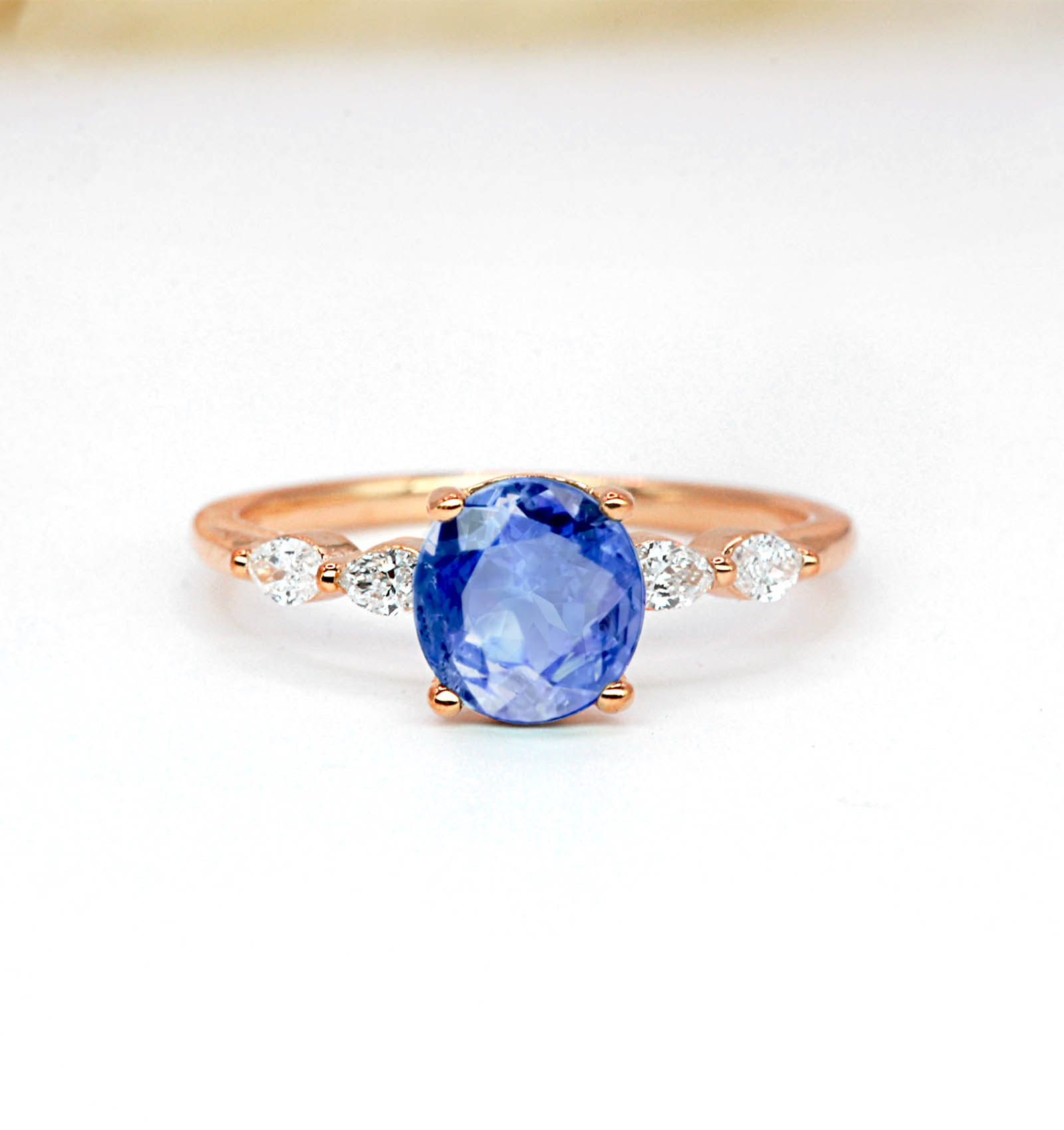 6mm blue sapphire vintage ring