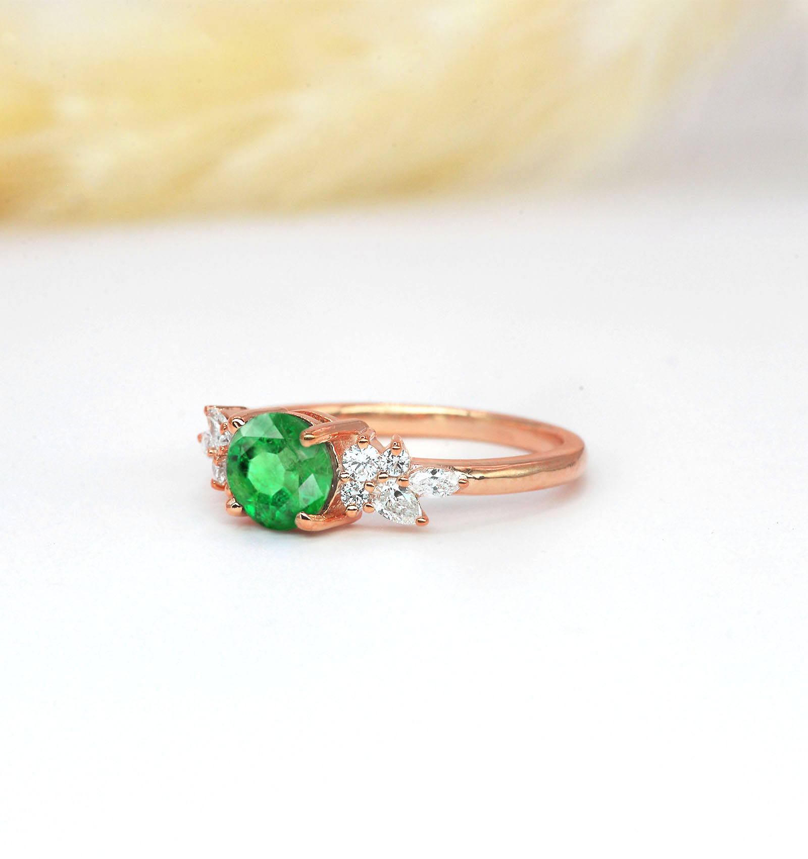emerald bespoke gift ring