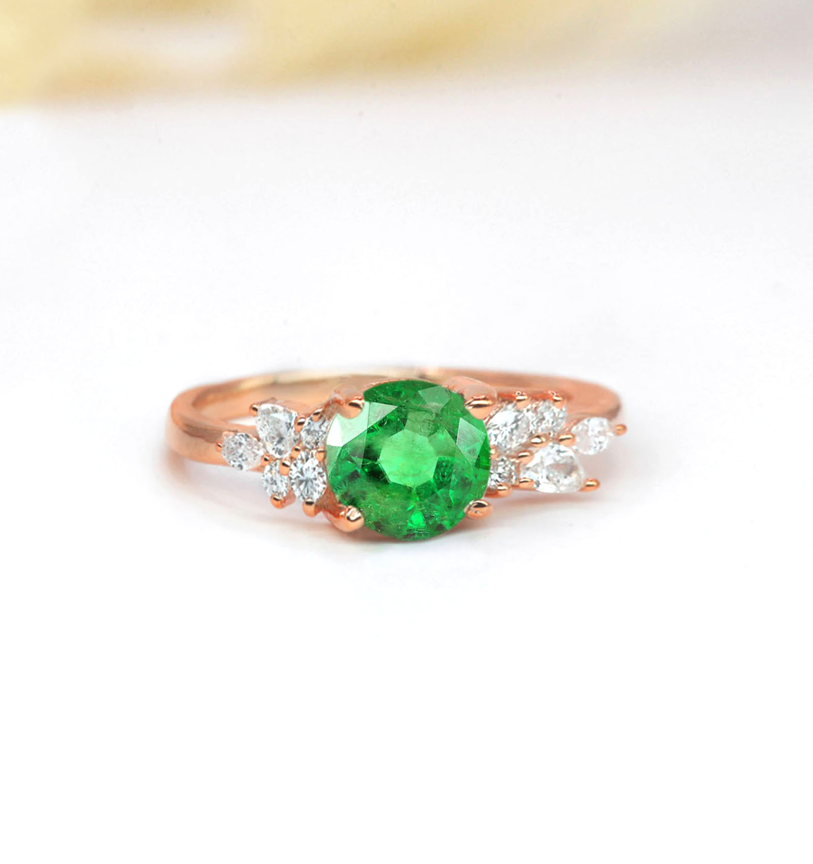 emerald bespoke gift ring