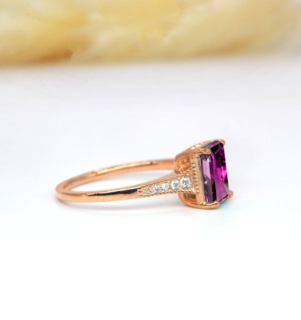 hot pink sapphire vintage ring