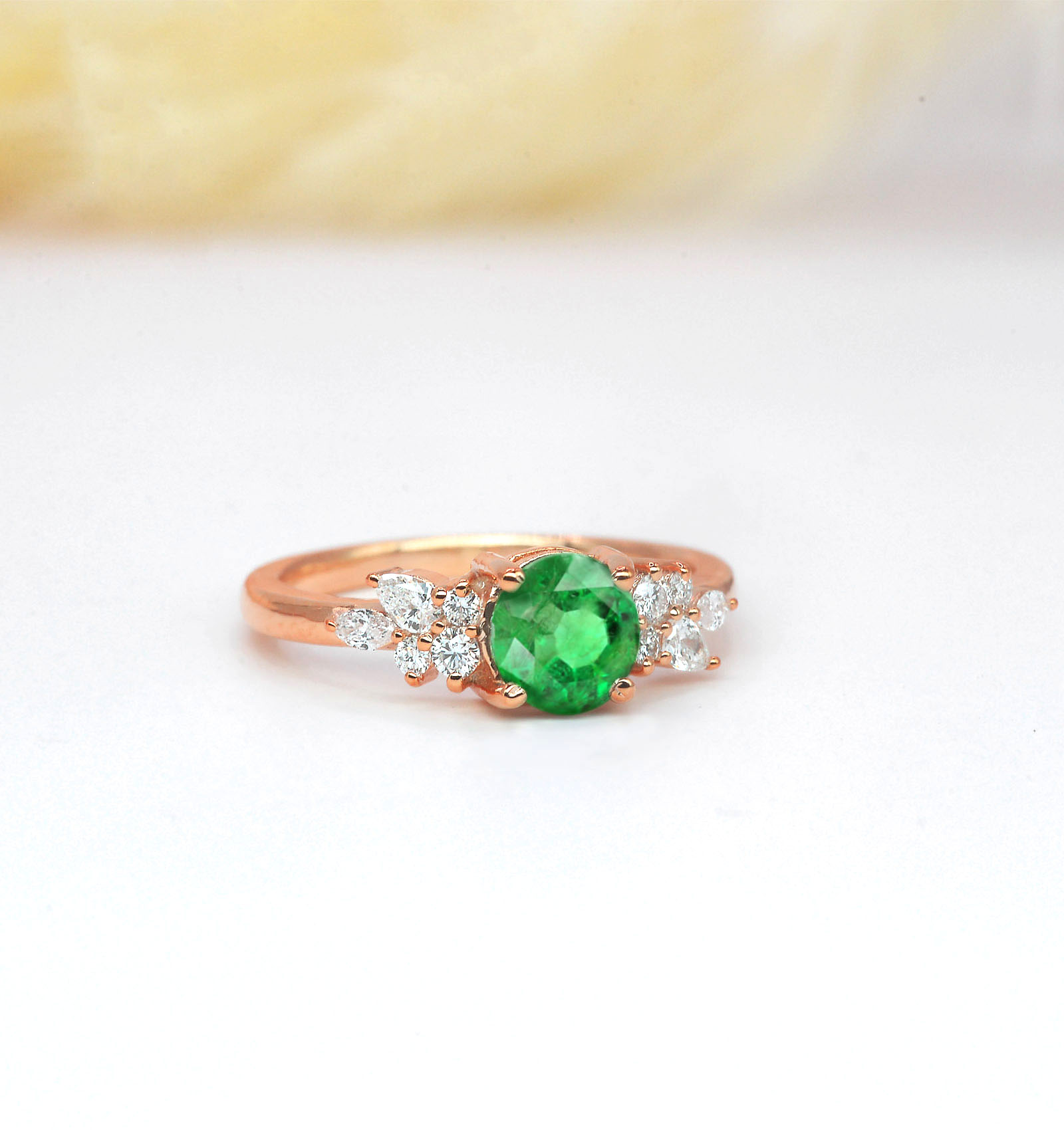 emerald bespoke gift ring
