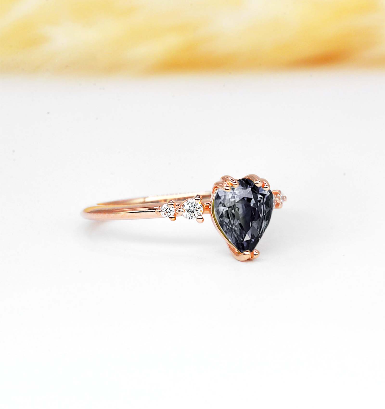 grey moissanite stimulant vintage ring