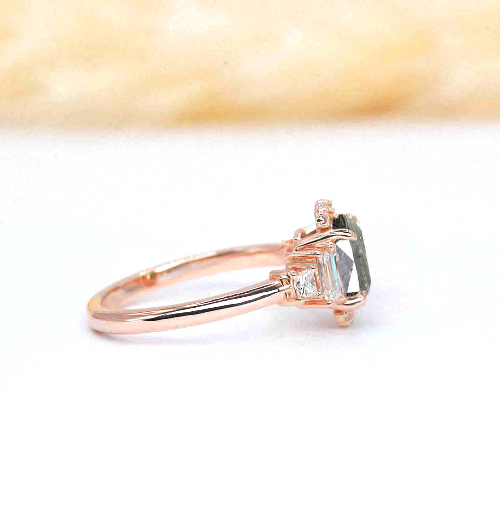 salt and pepper luxury high ring