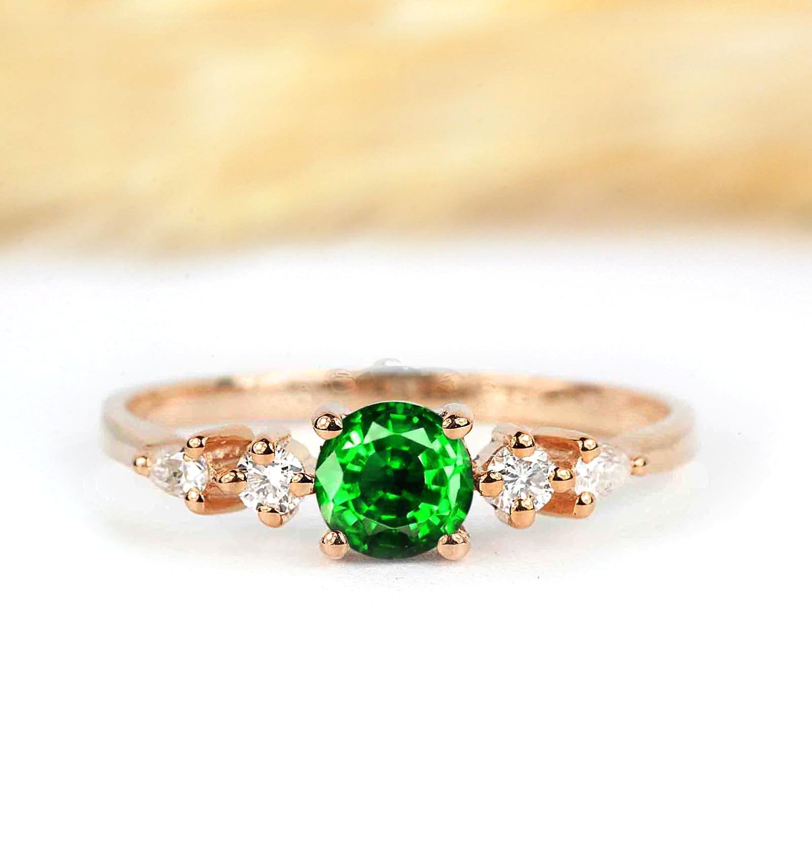 1.03ct green tsavorite ring in rose gold