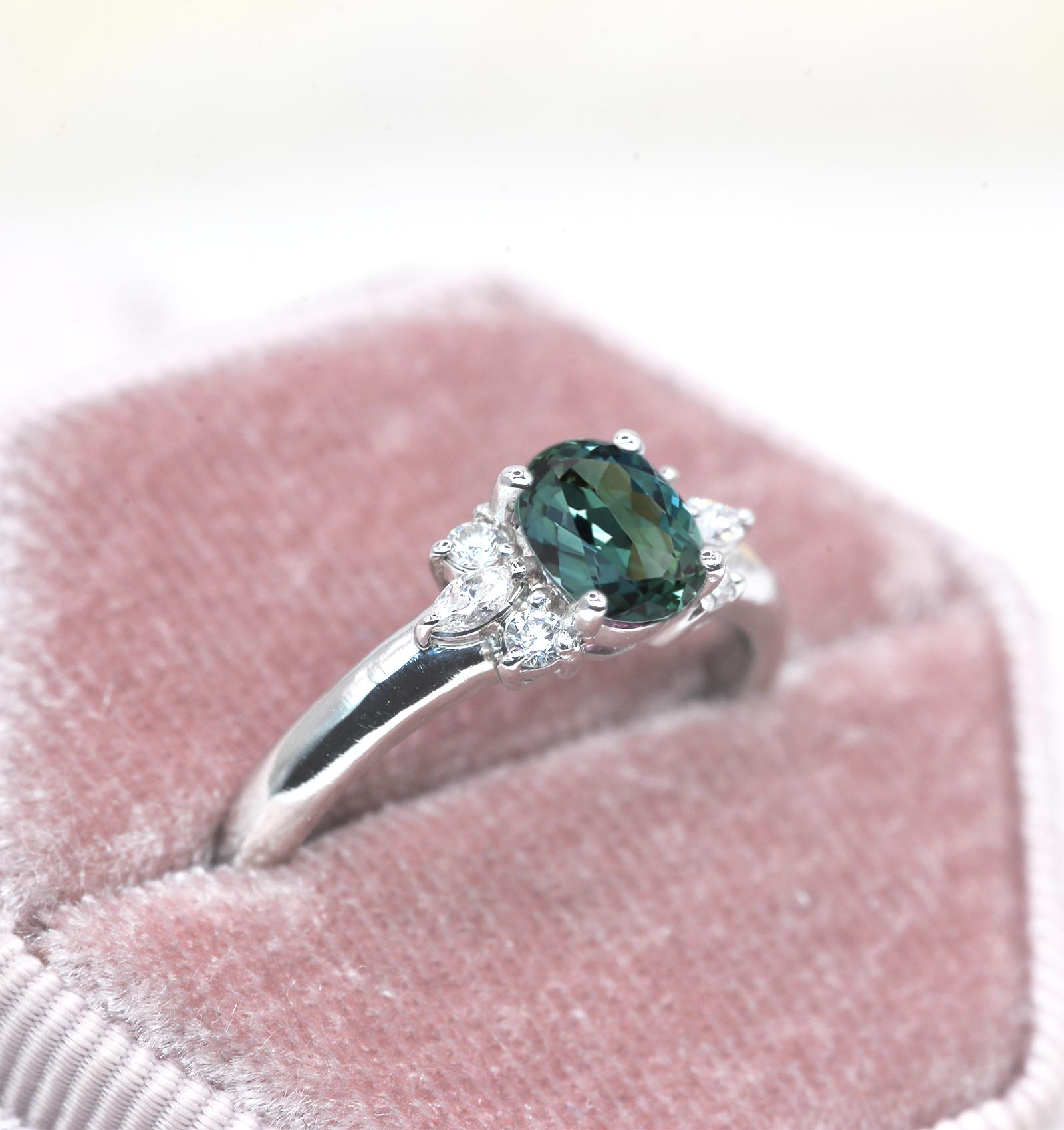 1.51ct teal sapphire vintage cluster ring
