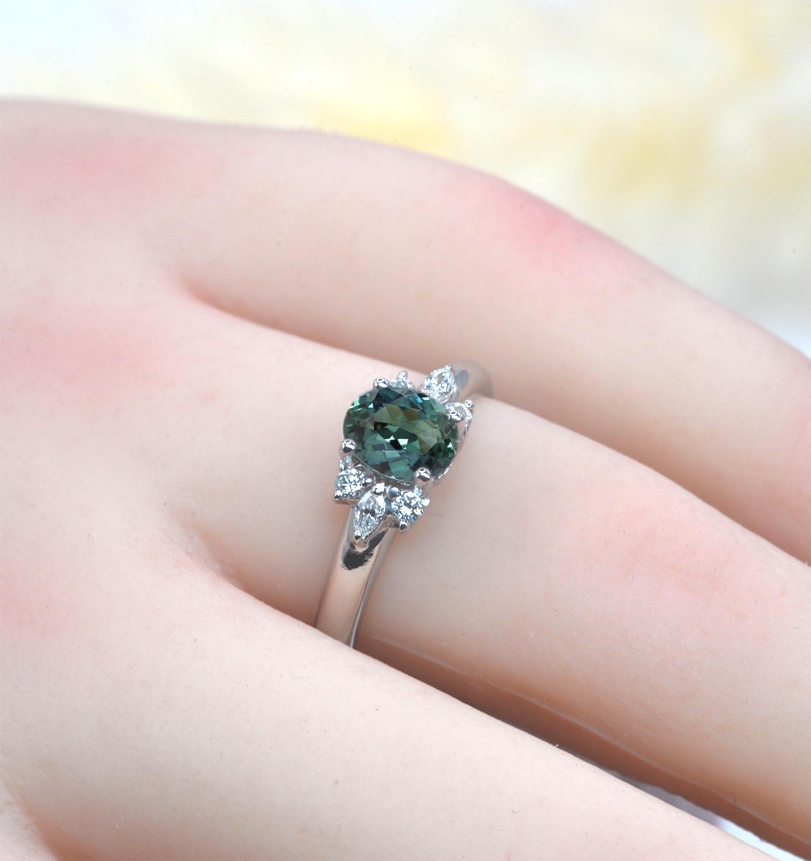1.51ct teal sapphire vintage cluster ring