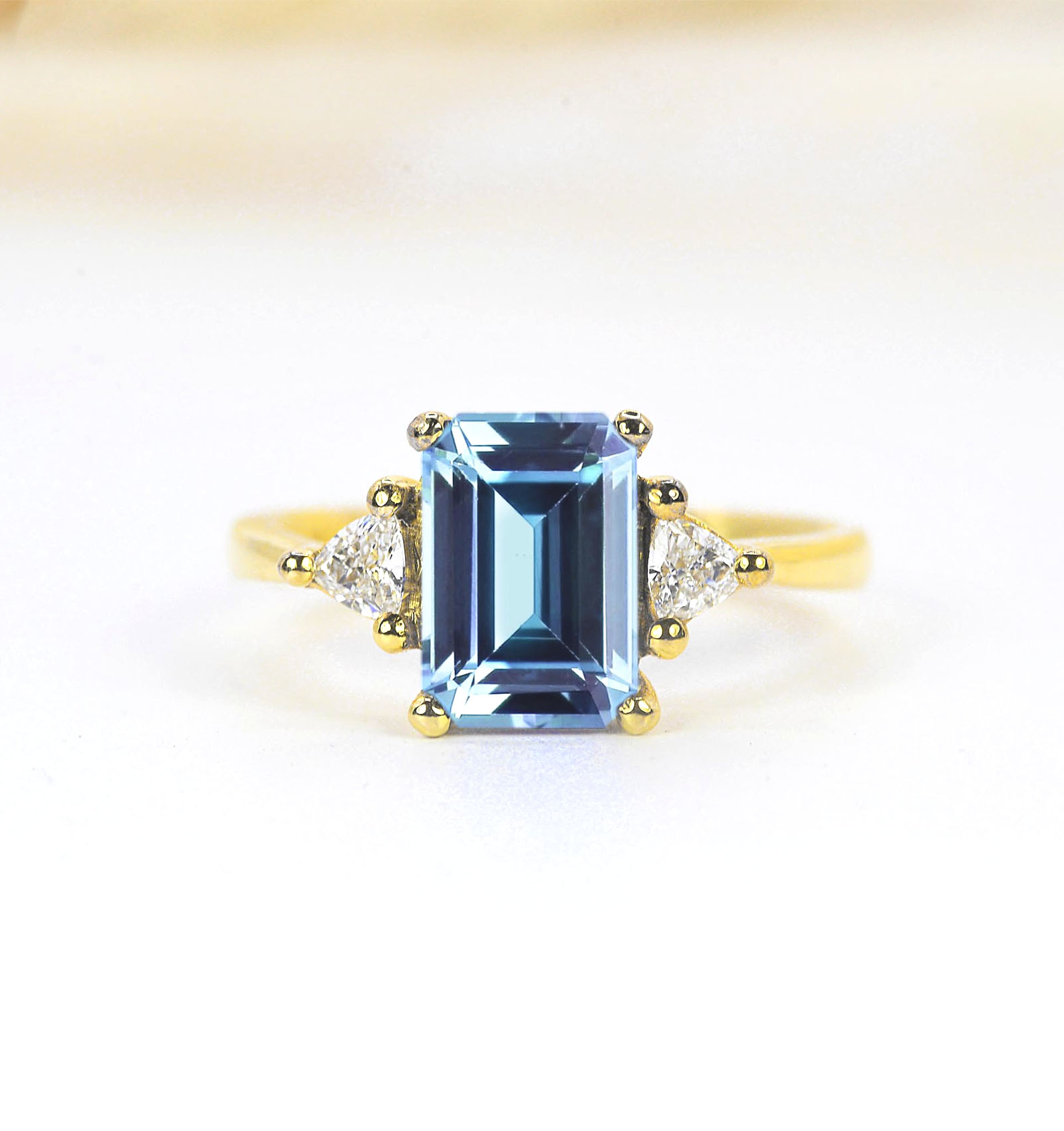 Natural aquamarine minimalist ring