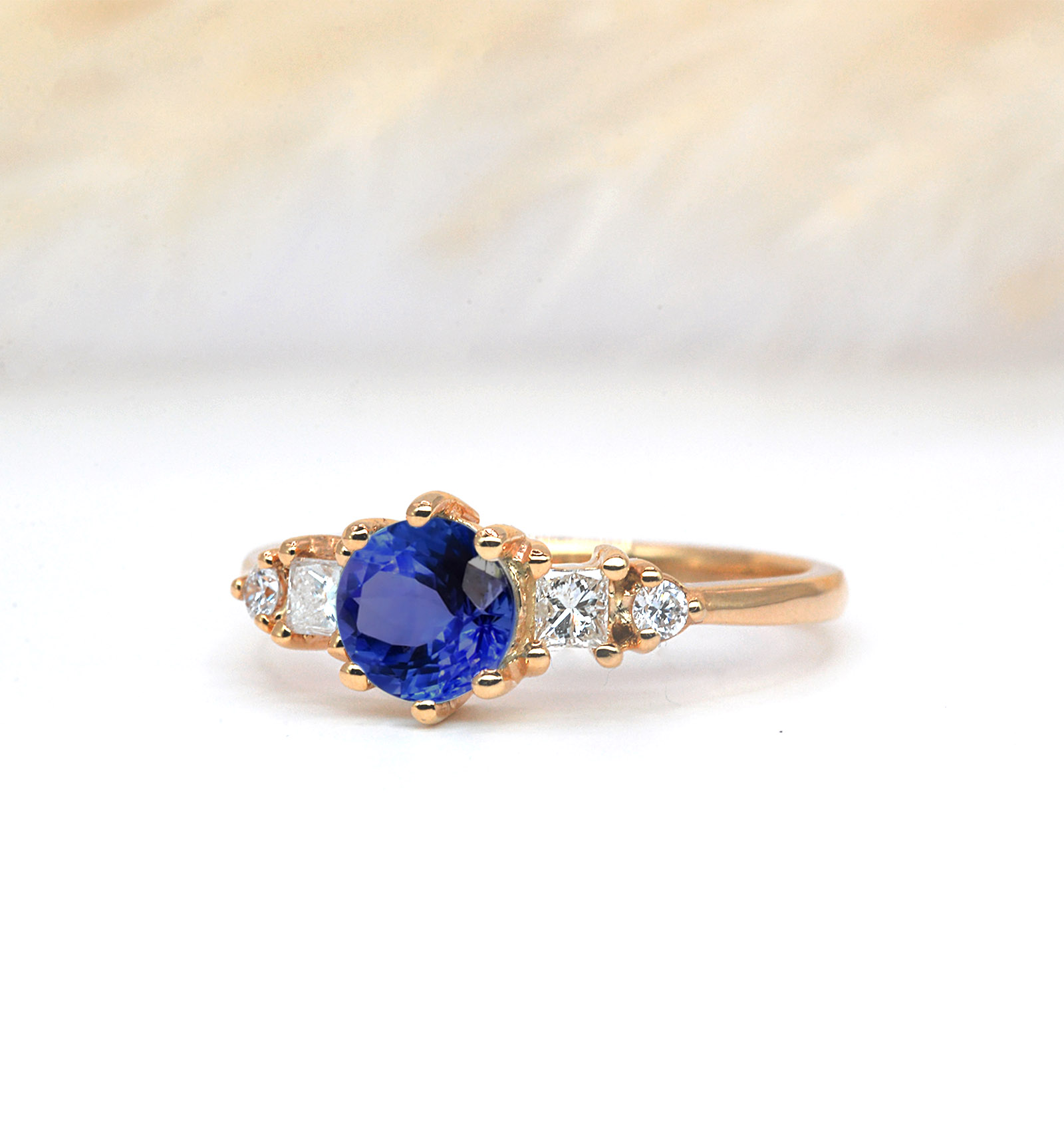1.02ct-round-blue-sapphire-anniversary-ring