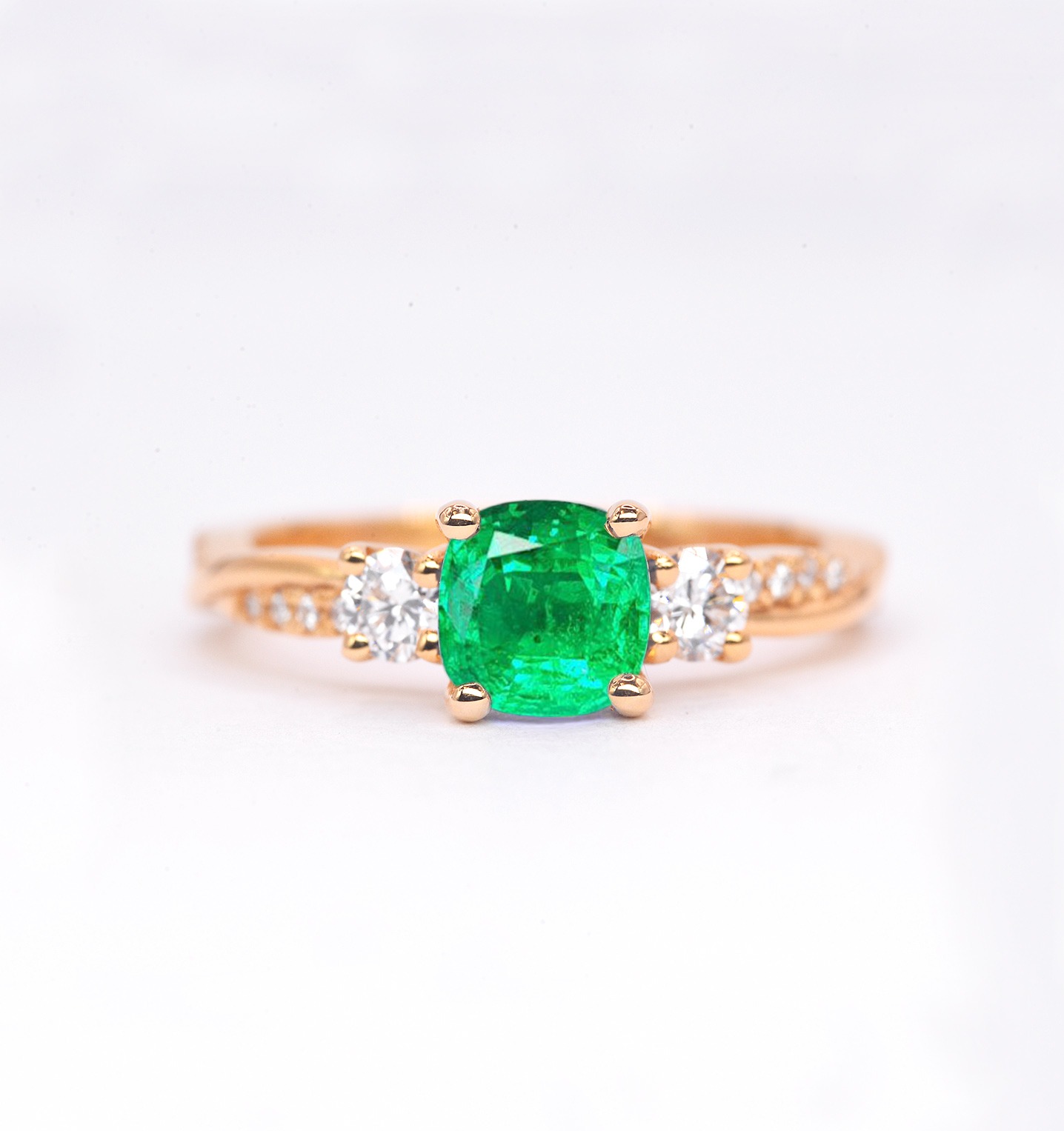 6mm emerald and diamond gift ring