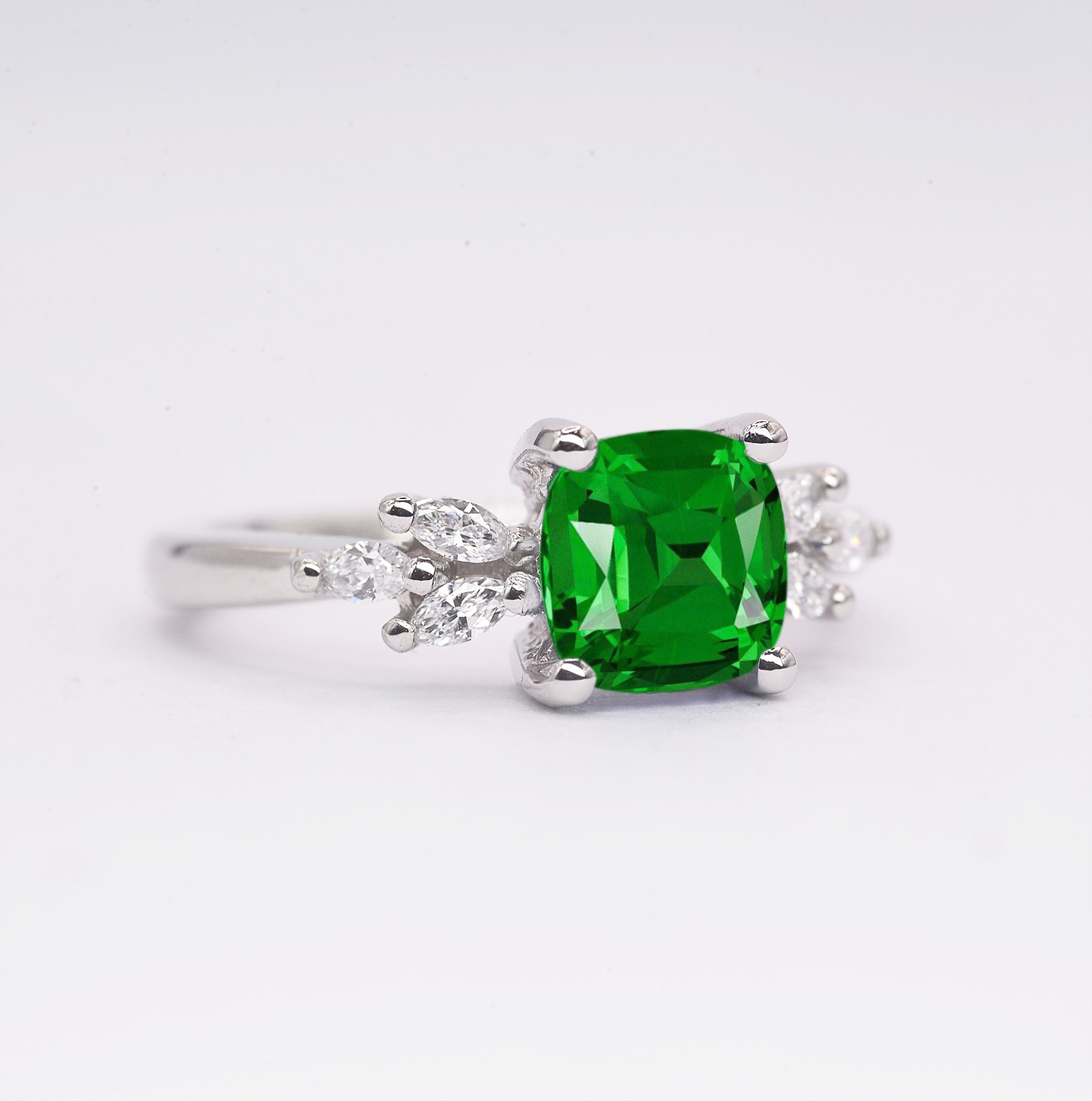cushion cut tsavorite art deco ring