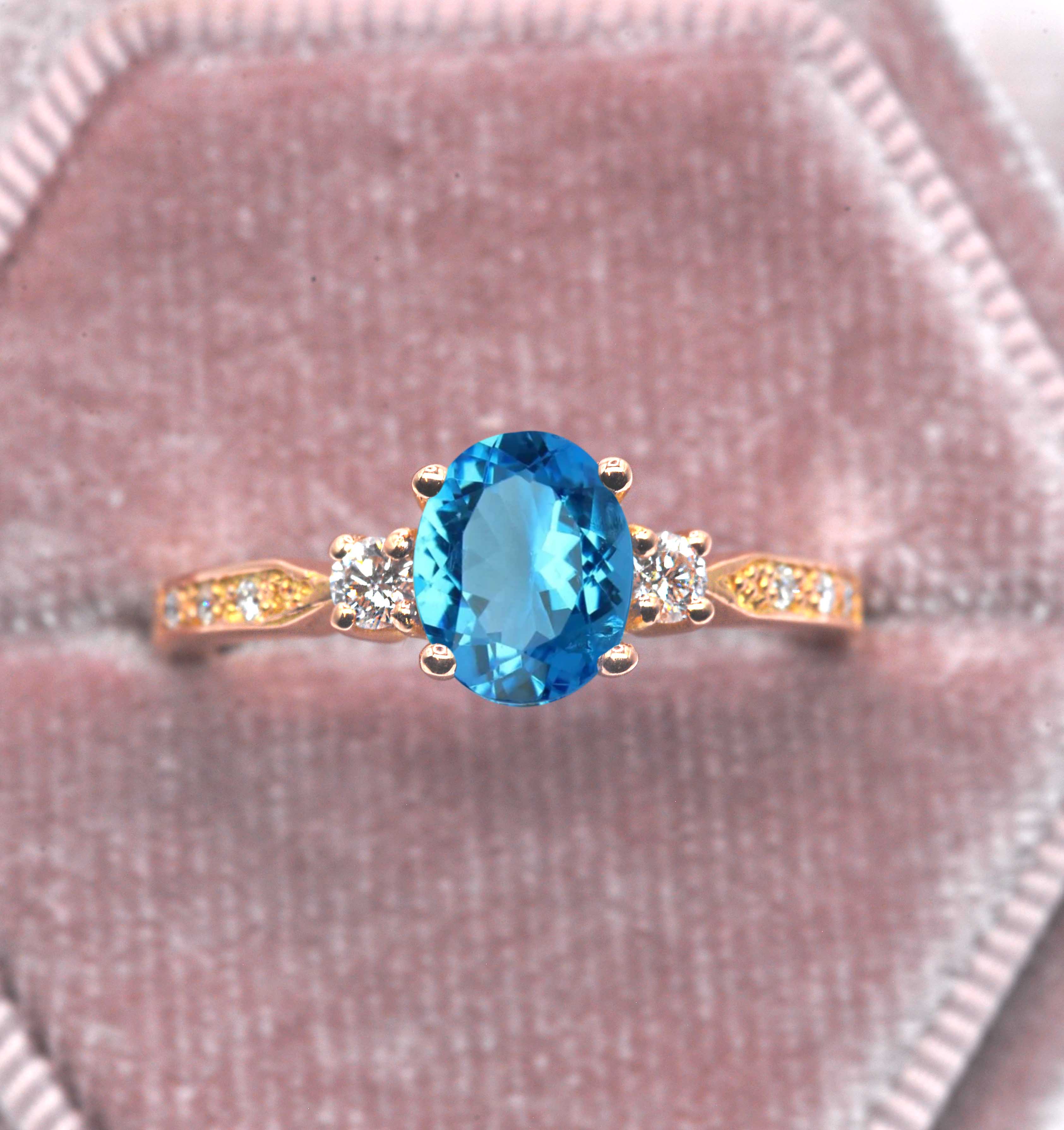 Oval blue topaz ring for her - Image 5