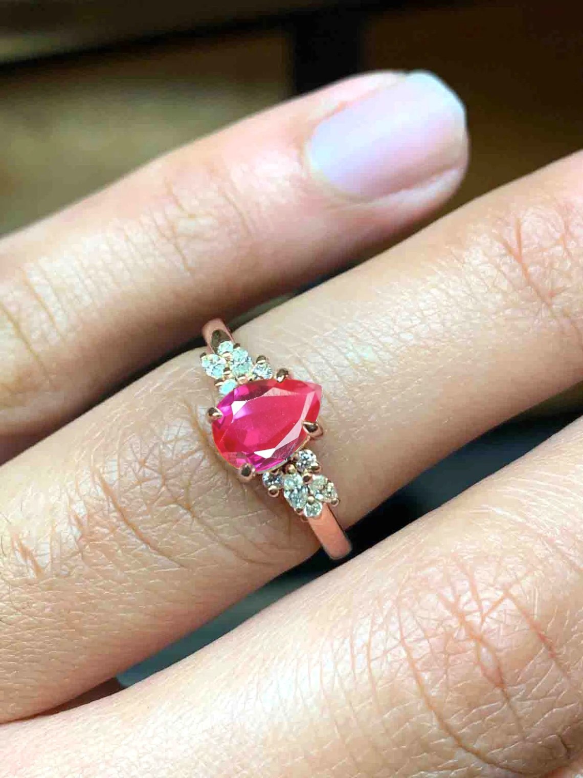 Peach padparadscha sapphire vintage ring - Image 5