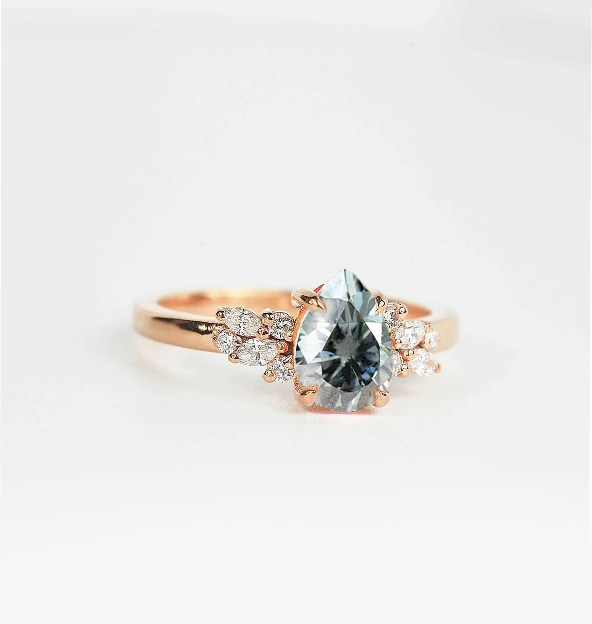 Grey moissanite cluster engagement ring - Image 3