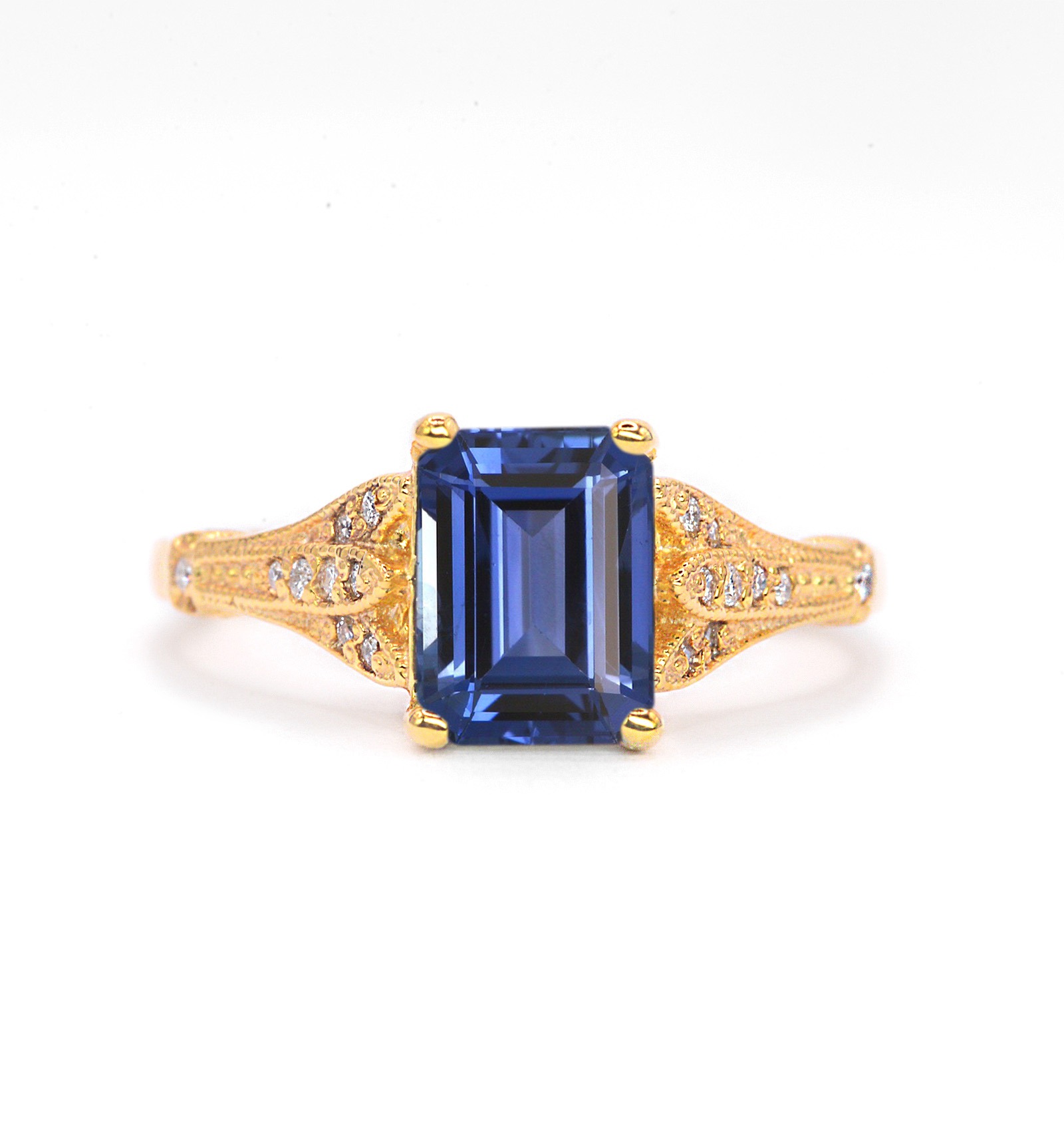 Blue sapphire and diamond vintage engagement ring for her. This unique bespoke ring comes with any solid 9k,14k or 18k gold or platinum.