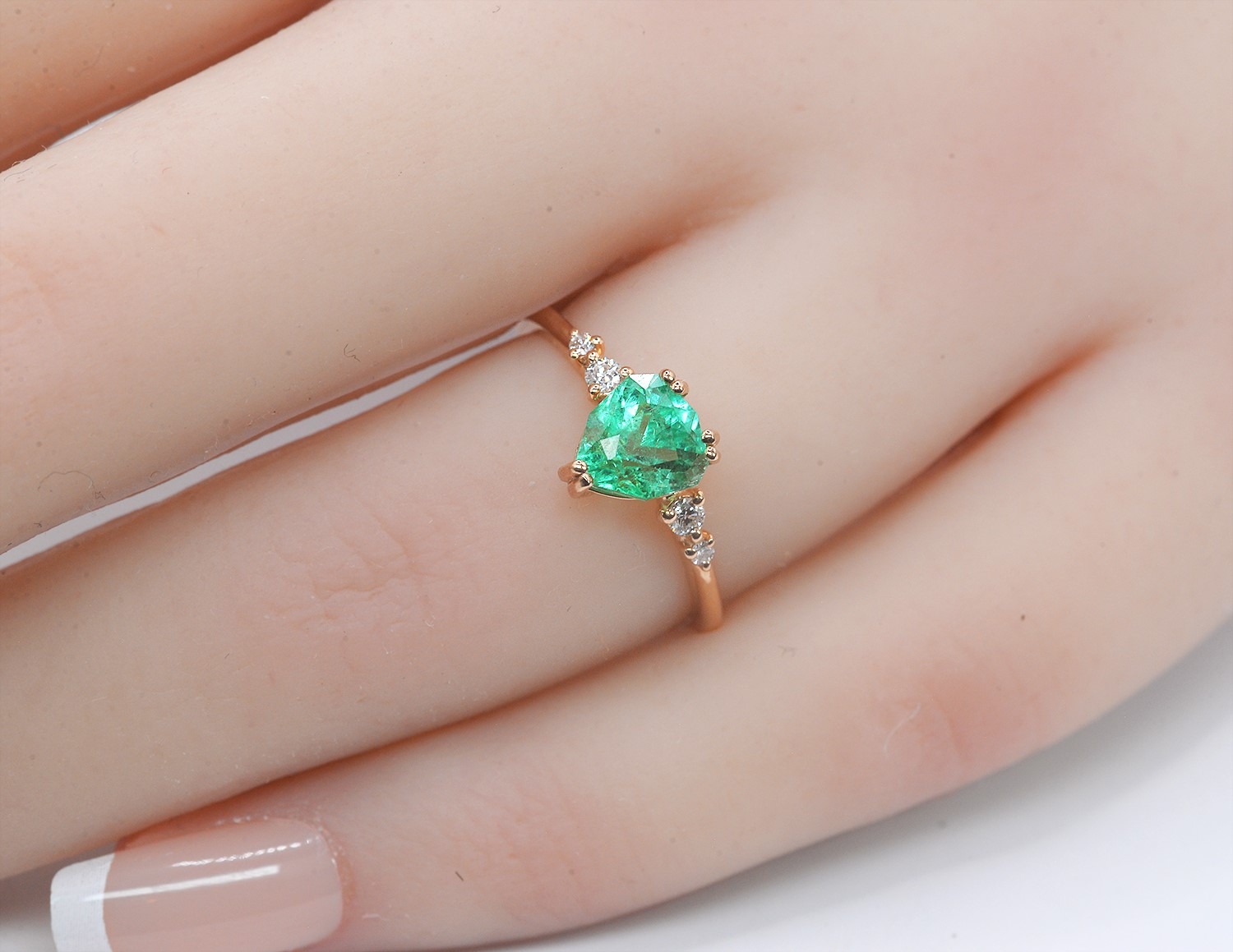 Natural emerald unique art deco ring with unique emerald and white diamonds. This unique art deco ring comes with solid 9k,14k or 18k rose gold.