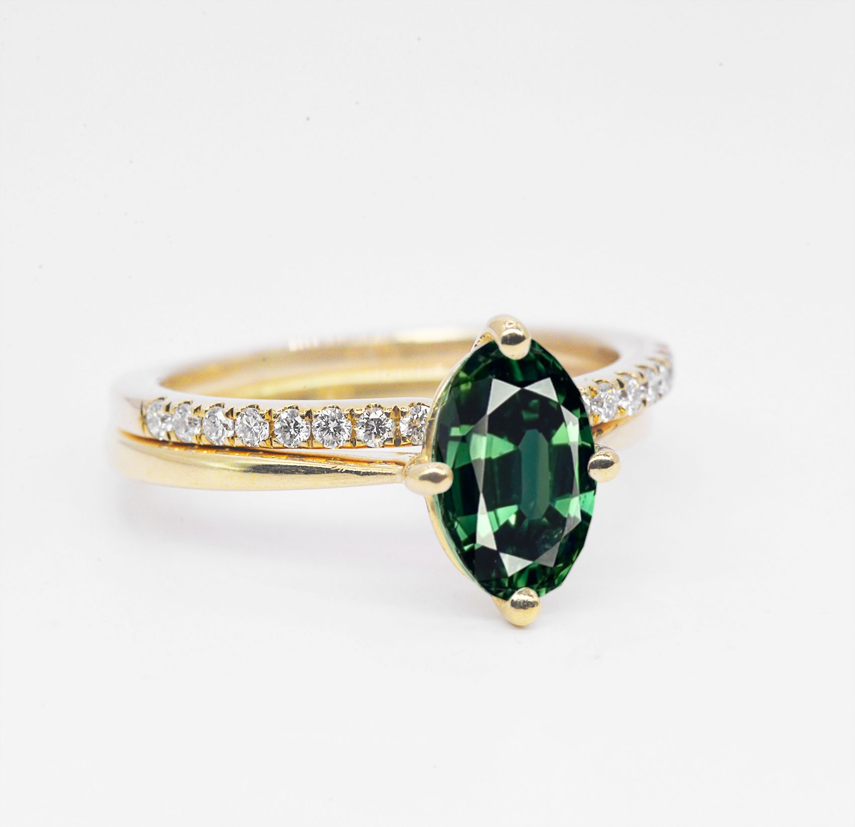 Oval Teal Sapphire Engagement Ring with Wedding Band - Image 2